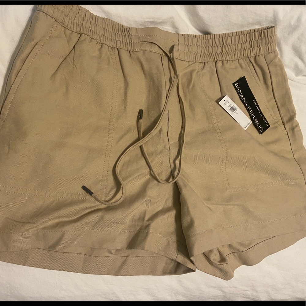 Banana Republic TENCEL™-Linen Easy Short NEW